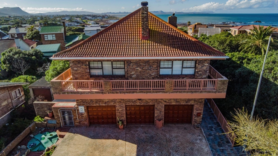 3 Bedroom Property for Sale in Kleinbaai Western Cape